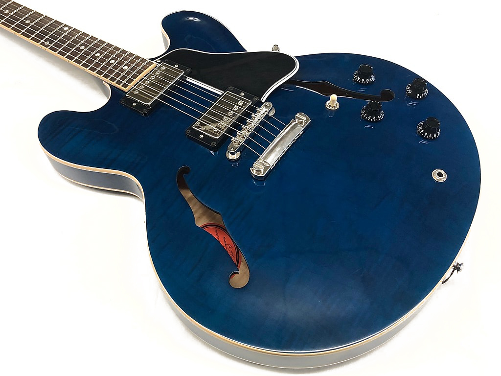 ES-335