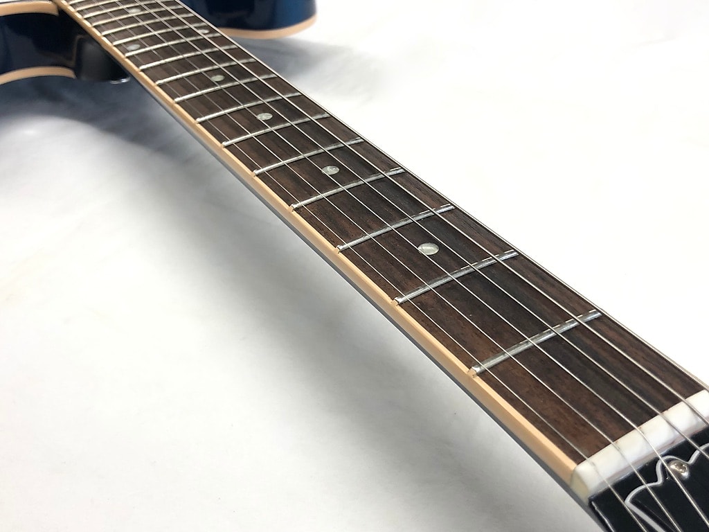 ES-335