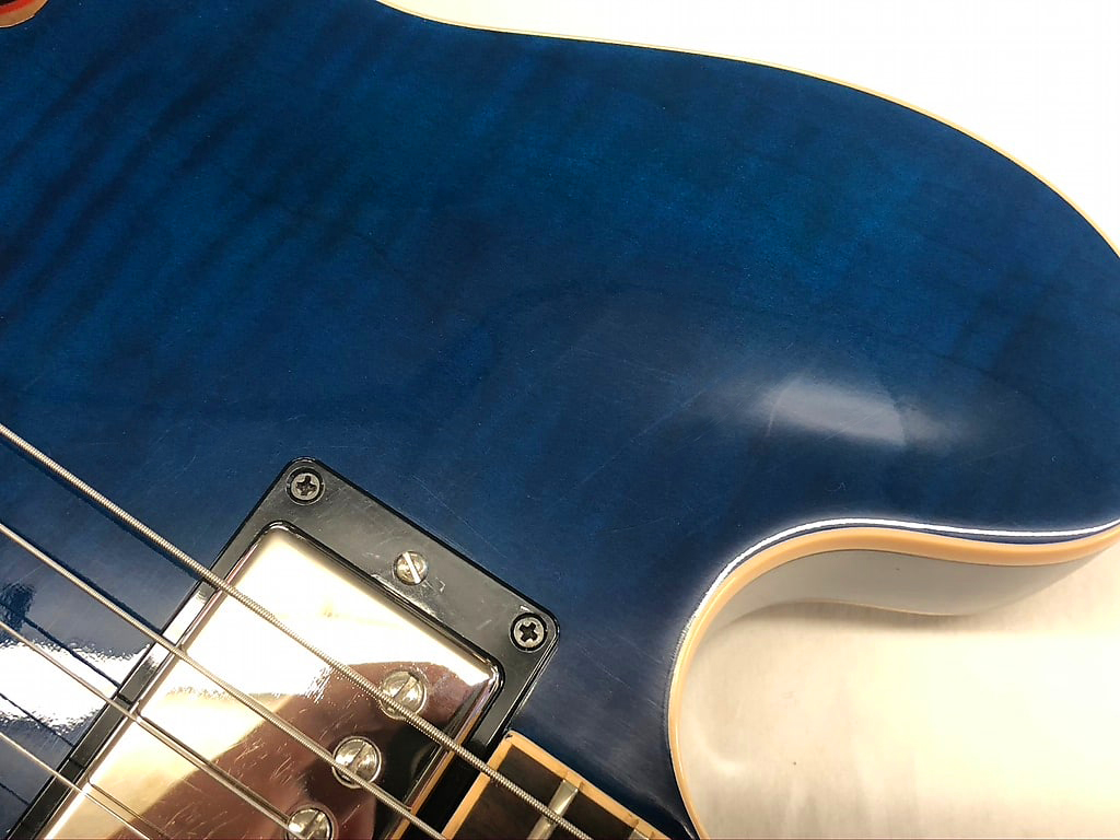 ES-335